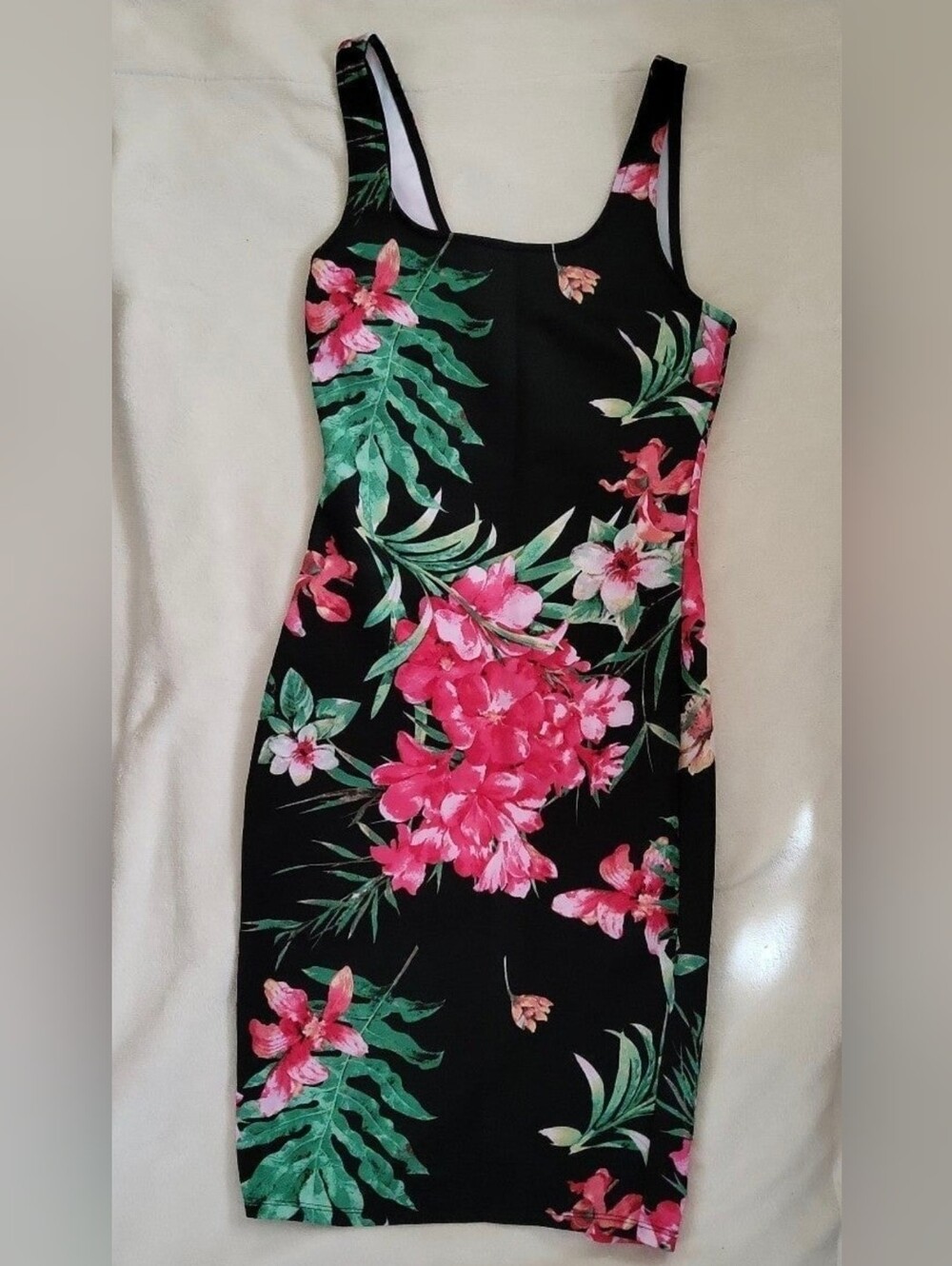 Bodycon Fitted Midi Floral Dress Medium